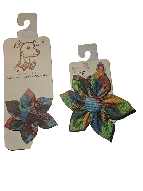 Fall Check Pinwheel Collar Accessory