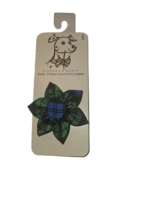 Blackwatch Plaid Pinwheel Collar Accessory